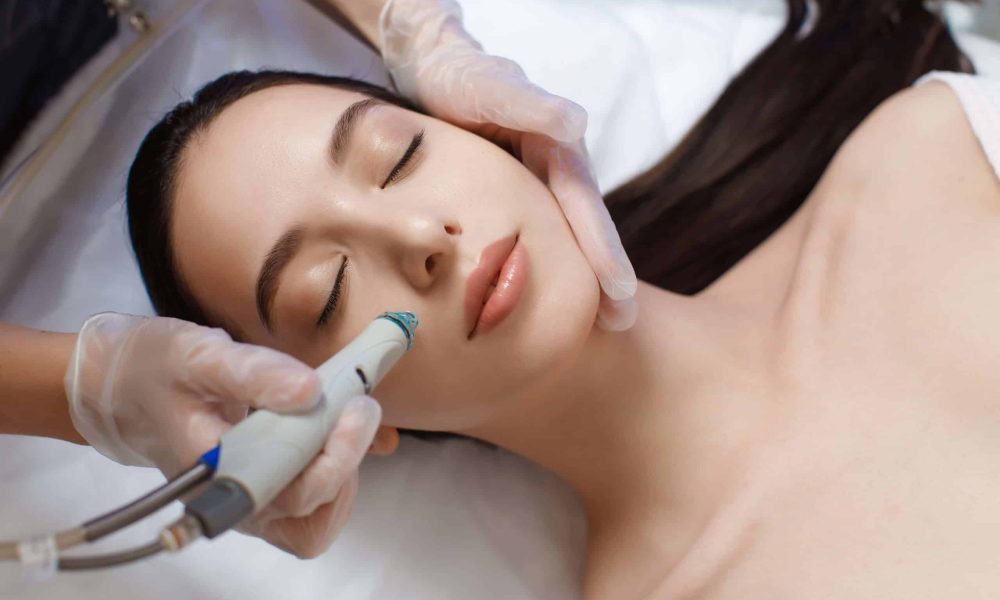 Why HydraFacials Are the Perfect Addition to Your Skincare